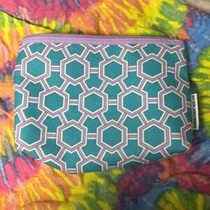 CLINIQUE x JONATHAN ADLER Makeup 💄 bag